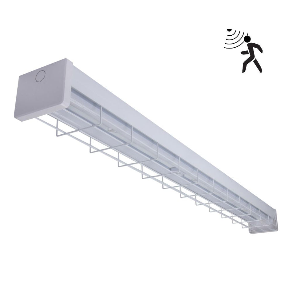 PARK-120-WG - 15W/30W LED Tri-Colour Wide Body Wire Guard 1200mm Batten with Optional Sensor